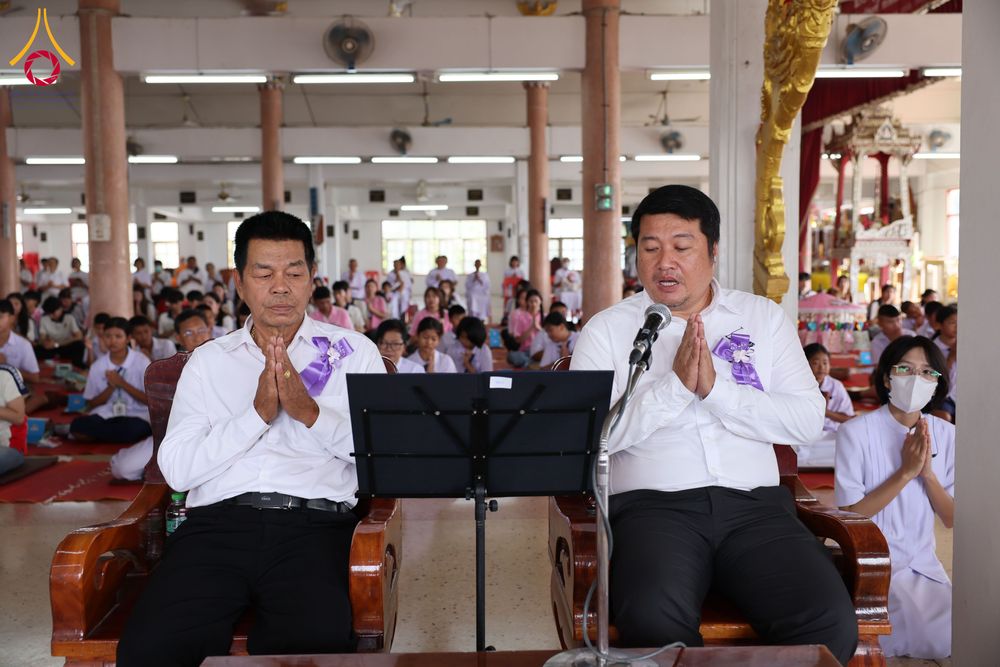 ภาพ No.300398:วันที่ 22 มกราคม พ.ศ. 2569 พิธีทอดผ้าป่าทำนุบำรุงศาสนสถาน ณ วัดรางกำหยาด ต.บางภาษี อ.บางเลน จ.นครปฐม ในโครงการธรรมยาตรา กตัญญูบูชา มหาปูชนียาจารย์ พระมงคลเทพมุนี(สด จนฺทสโร) พระผู้ปราบมาร อนุสรณ์สถาน 7 แห่ง ปีที่ 14