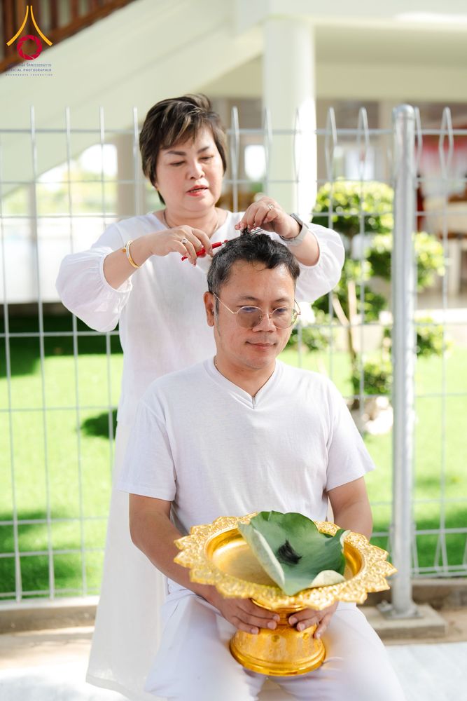 ภาพ No.341222:วันอาทิตย์ที่ 26 กรกฎาคม พ.ศ. 2569 ​โครงการอุปสมบทหมู่บูชาธรรมมหาปูชนียาจารย์ รุ่นที่ ๑ วัดกลางธนรินทร์ ต.บ้านแป้ง อ.พรหมบุรี จ.สิงห์บุรี