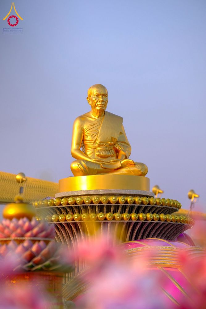 ภาพ No.307117:วันที่ 31 มกราคม พ.ศ. 2569  พิธีจุดประทีปธรรมถวายเป็นพุทธบูชา  และบูชาธรรมมหาปูชนียาจารย์ (ภาพชุดที่ 1) ณ วัดพระธรรมกาย ปทุมธานี ในโครงการธรรมยาตรา กตัญญูบูชา มหาปูชนียาจารย์ พระมงคลเทพมุนี(สด จนฺทสโร) พระผู้ปราบมาร อนุสรณ์สถาน 7 แห่ง ปีที่ 14