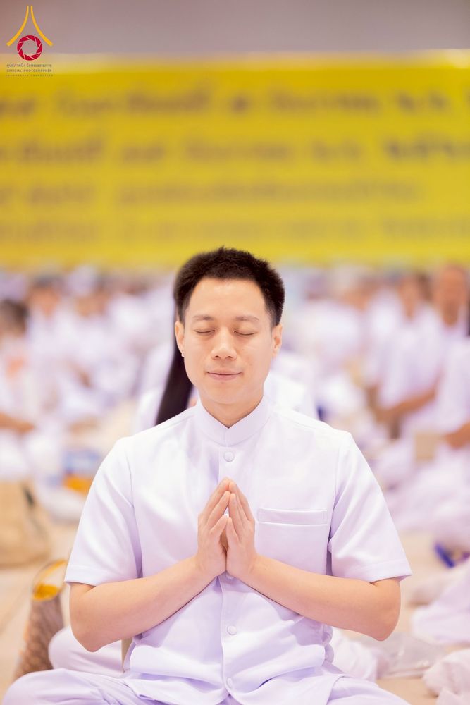 ภาพ No.277177:วันอาทิตย์ที่ 7 ธันวาคม พ.ศ. 2568 พิธีบูชาข้าวพระ ณ สภาธรรมกายสากล วัดพระธรรมกาย