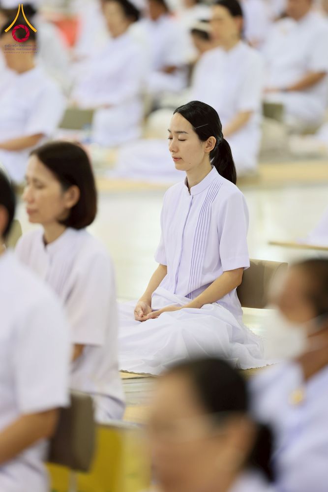 ภาพ No.258164:วันอาทิตย์ที่ 5 ตุลาคม พ.ศ. 2568 พิธีบูชาข้าวพระ ณ สภาธรรมกายสากล วัดพระธรรมกาย