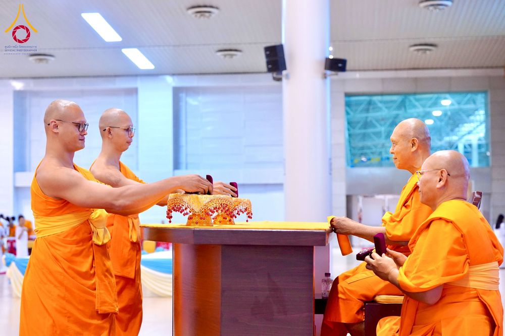 ภาพ No.259862:วันอาทิตย์ที่ 5 ตุลาคม พ.ศ. 2568 สัมมนาพิเศษ "จากกฐินวัดพระธรรมกาย สู่กฐินทั่วไทย 30,000 วัด" ณ สภาธรรมกายสากล วัดพระธรรมกาย