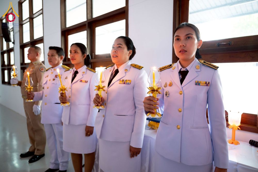 ภาพ No.237766:พิธีถวายเครื่องราชสักการะและวางพานพุ่ม และพิธีจุดเทียนถวายพระพรชัยมงคล เนื่องในโอกาสวันเฉลิมพระชนมพรรษา สมเด็จพระนางเจ้าสิริกิติ์ พระบรมราชินีนาถ พระบรมราชชนนีพันปีหลวง วันอังคารที่ 12 สิงหาคม พ.ศ. 2568  ณ อาคารปลูกศรัทธา 2 วัดพระธรรมกาย