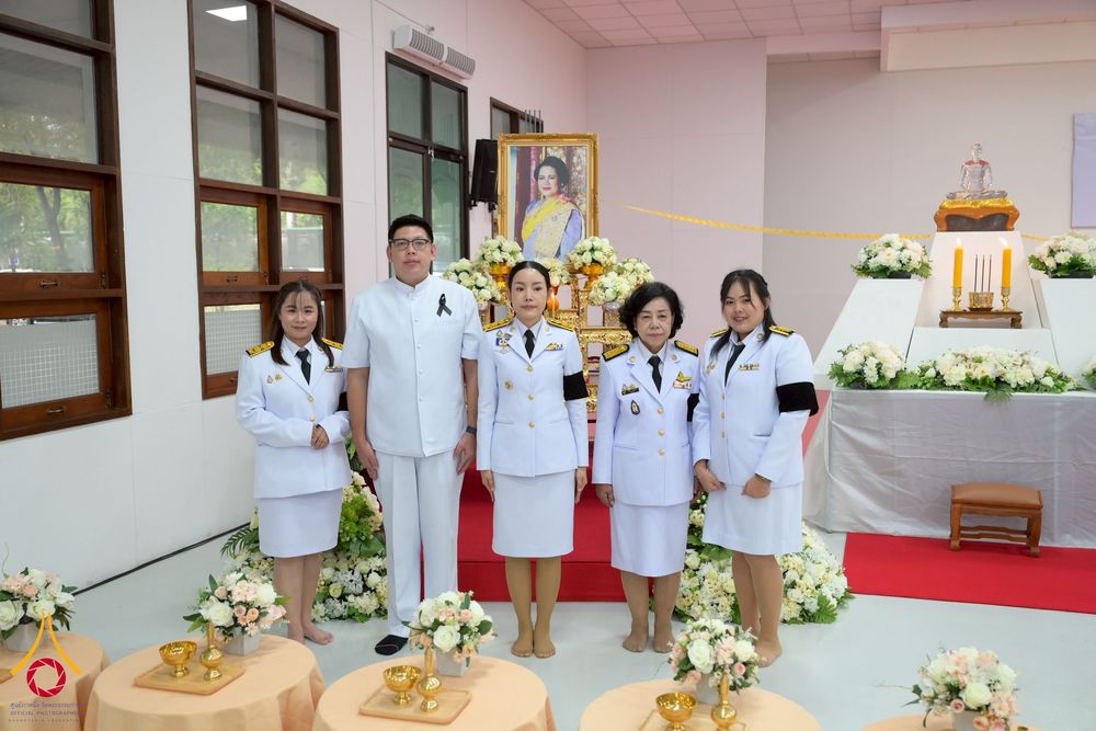 ภาพ No.262516:วันที่ 30 ตุลาคม พ.ศ. 2568 พสกนิกรอำเภอคลองหลวง จัดพิธีบำเพ็ญกุศลสัตตมวาร ถวายพระราชกุศลแด่สมเด็จพระพันปีหลวง ณ วัดพระธรรมกาย