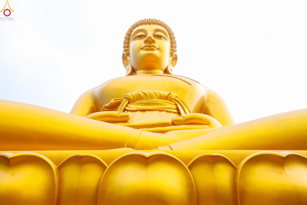 ภาพ No.299901:วันที่ 22 มกราคม พ.ศ.2569 พระธรรมยาตราปฏิบัติธรรม และถ่ายภาพหมู่ประวัติศาสตร์ ณ อาคารธรรมยาตรา กตัญญูบูชามหาปูชนียาจารย์  ตรงข้ามวัดปากน้ำภาษีเจริญ จ.กรุงเทพมหานคร ในโครงการธรรมยาตรา กตัญญูบูชา มหาปูชนียาจารย์ พระมงคลเทพมุนี(สด จนฺทสโร) พระผู้ปราบมาร อนุ