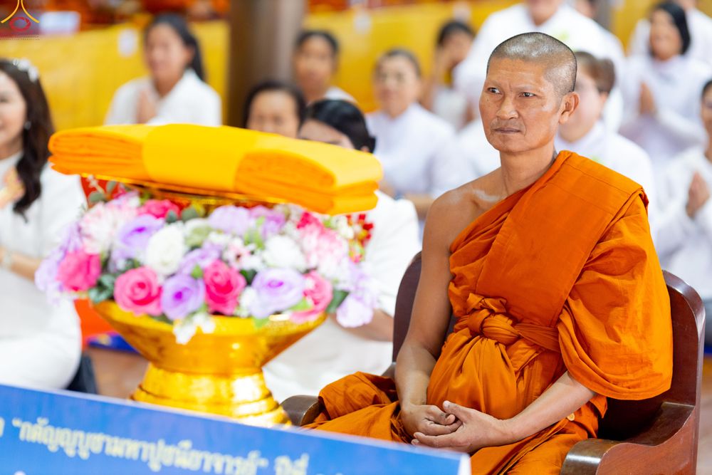 ภาพ No.291527:วันที่ 9 มกราคม พ.ศ. 2569  พิธีทอดผ้าป่าทำนุบำรุงศาสนสถาน  ณ วัดสรรเพรช อ.สามพราน จ.นครปฐม  ในโครงการธรรมยาตรา กตัญญูบูชา มหาปูชนียาจารย์  พระมงคลเทพมุนี(สด จนฺทสโร) พระผู้ปราบมาร  อนุสรณ์สถาน 7 แห่ง ปีที่ 14