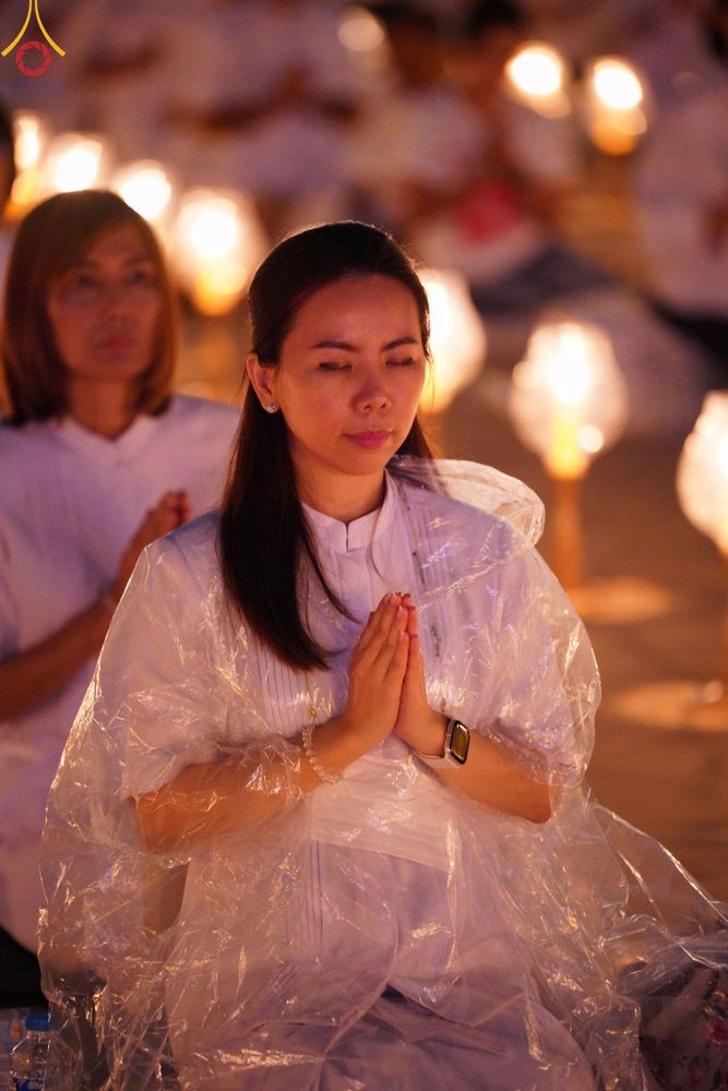 ภาพ No.279355:พิธีจุดวิสาขประทีป พิธีเวียนประทักษิณ ในวันวิสาขบูชา พุธที่ 22 พฤษภาคม พ.ศ. 2567 ( วันพระขึ้น 15 ค่ำ เดือน 6 ) ณ ลานธรรม พระมหาธรรมกายเจดีย์ วัดพระธรรมกาย จ.ปทุมธานี
