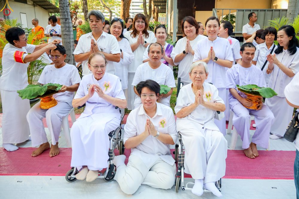 ภาพ No.319777:วันอาทิตย์ที่ 5 เมษายน พ.ศ.2569 พิธีตัดปอยผม และปลงผมนาคธรรมทายาท โครงการบรรพชาและอุปสมบทหมู่ รุ่นบูชาธรรม 82 ปี หลวงพ่อธัมมชโย