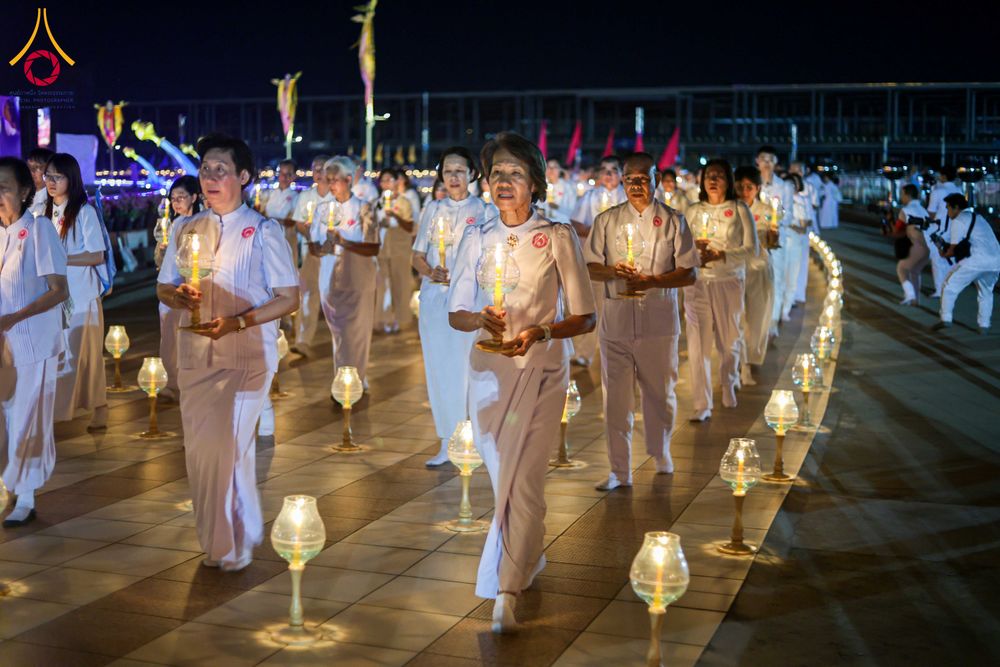 ภาพ No.312274:วันอังคารที่ 3 มีนาคม พ.ศ.2569 พิธีเวียนประทักษิณและจุดมาฆประทีป (ภาพชุดที่ 2) ณ ลานธรรมพระมหาธรรมกายเจดีย์ วัดพระธรรมกาย