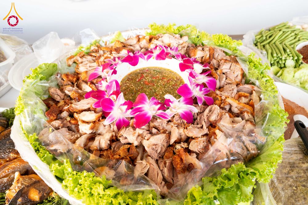 ภาพ No.296762:วันที่ 18 มกราคม พ.ศ. 2569 พิธีถวายภัตตาหารเป็นสังฆทาน แด่พระธรรมยาตรา ณ วัดโบสถ์บน ต.บางคูเวียง จ.นนทบุรี อนุสรณ์สถานลำดับที่ 4 สถานที่เกิดด้วยกายธรรม ในโครงการธรรมยาตรา กตัญญูบูชา มหาปูชนียาจารย์ พระมงคลเทพมุนี(สด จนฺทสโร) พระผู้ปราบมาร อนุสรณ์สถาน 7 แ