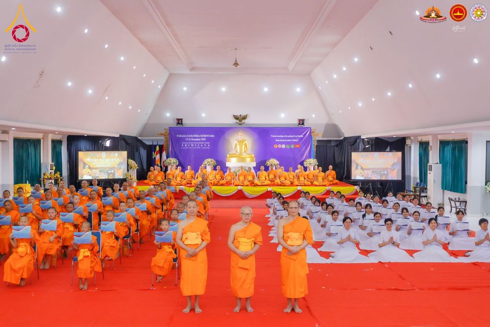 ภาพ No.280019:วันที่ 31 ธันวาคม พ.ศ. 2568 พิธีปิดโครงการอบรมสามเณรอินโดนีเซีย