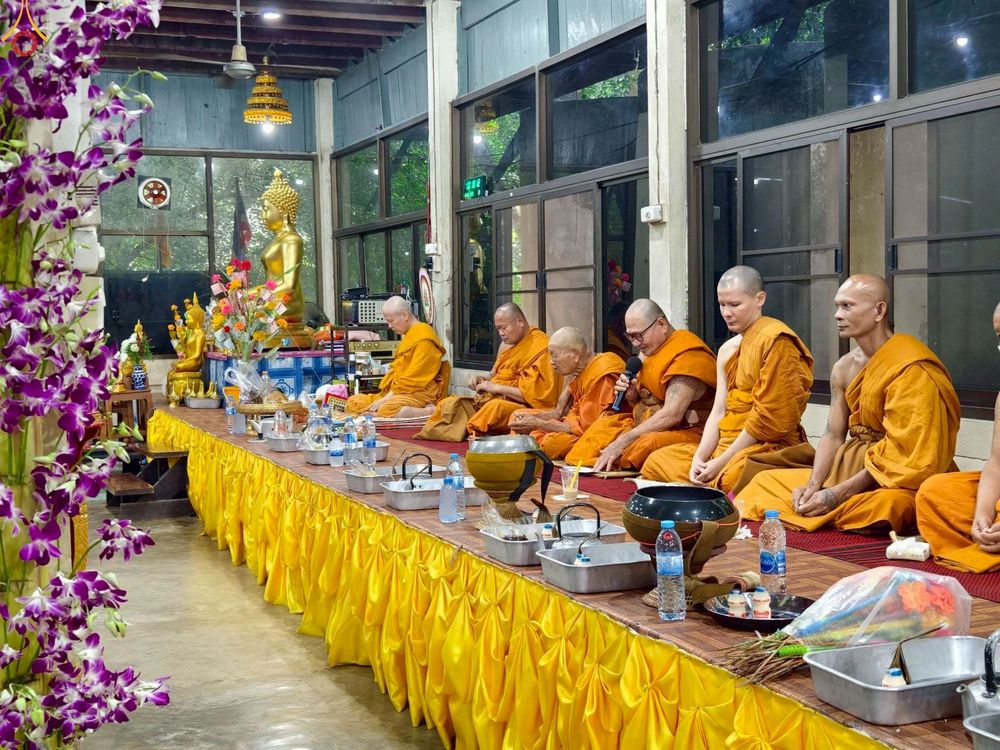 ภาพ No.252670:วันที่ 12 ตุลาคม พ.ศ. 2568 พิธีทอดกฐินสามัคคีทั่วไทย 30,000 วัด โดยคณะศิษยานุศิษย์ บูชาธรรม 81 ปี หลวงพ่อธัมมชโย ณ วัดปลักไม้ลาย จ.นครปฐม