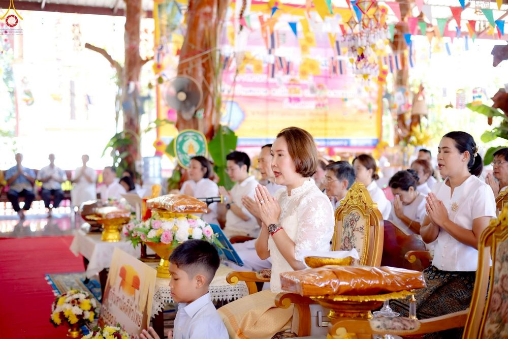 ภาพ No.257660:วันที่ 18 ตุลาคม พ.ศ. 2568 พิธีทอดกฐินสามัคคีทั่วไทย 30,000 วัด โดยคณะศิษยานุศิษย์ บูชาธรรม 81 ปี หลวงพ่อธัมมชโย ณ วัดหัวหิน บ้านสะอาด อ.เมือง จ.ขอนแก่น