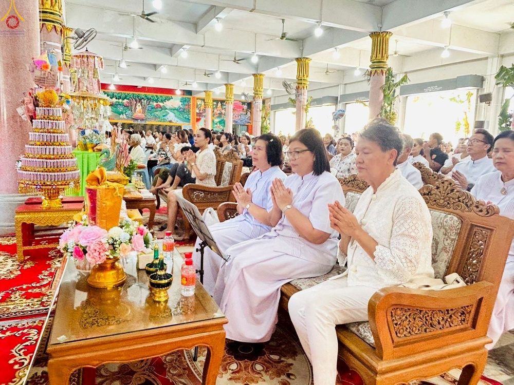 ภาพ No.267062:วันที่ 26 ตุลาคม พ.ศ. 2568 พิธีทอดกฐินสามัคคีทั่วไทย ณ วัดคลองสวน ต.บ้านคลองสวน อ.พระสมุทรเจดีย์ จ.สมุทรปราการ โดยคณะศิษยานุศิษย์ บูชาธรรม 81 ปี หลวงพ่อธัมมชโย