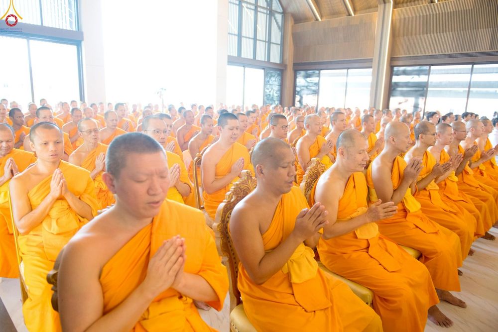 ภาพ No.249144:วันที่ 20 กันยายน พ.ศ. 2568 พิธีประดิษฐานรูปหล่อหลวงปู่วัดปากน้ำ ภาษีเจริญ ณ วิหารพระมงคลเทพมุนี (สด จนฺทสโร) ศูนย์ปฏิบัติธรรมภูเก็ต จ.ภูเก็ต