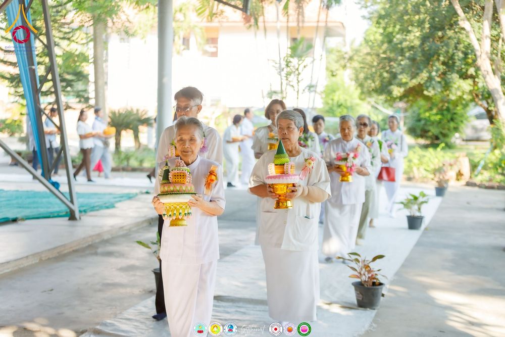 ภาพ No.276473:วันพุธที่ 3 ธันวาคม  พ.ศ. 2568 โครงการอุปสมบทหมู่ รุ่นบูชาธรรมมหาปูชนียาจารย์ 2568 ศูนย์อบรมเยาวชนผาสุกวานิช จังหวัดราชบุรี