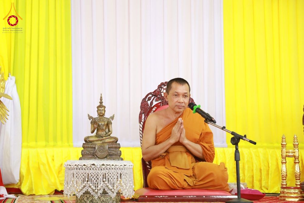 ภาพ No.175177:พิธีทอดกฐิน วัดเจริญสุขาราม จ.สมุทรสาคร ในโครงการกฐินสามัคคีทั่วไทย 30,000 วัด บูชาธรรม 80 ปี หลวงพ่อธัมมชโย โดยคณะศิษยานุศิษย์วัดพระธรรมกาย วันที่ 10 พฤศจิกายน พ.ศ. 2567