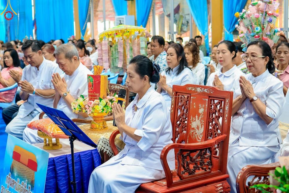 ภาพ No.166854:พิธีทอดกฐิน ณ วัดบัวผัน แขวงท่าข้าม เขตบางขุนเทียน กรุงเทพมหานคร ในโครงการกฐินสามัคคีทั่วไทย 30,000 วัด บูชาธรรม 80 ปี หลวงพ่อธัมมชโย โดยคณะศิษยานุศิษย์วัดพระธรรมกาย วันที่ 20 ตุลาคม พ.ศ. 2567