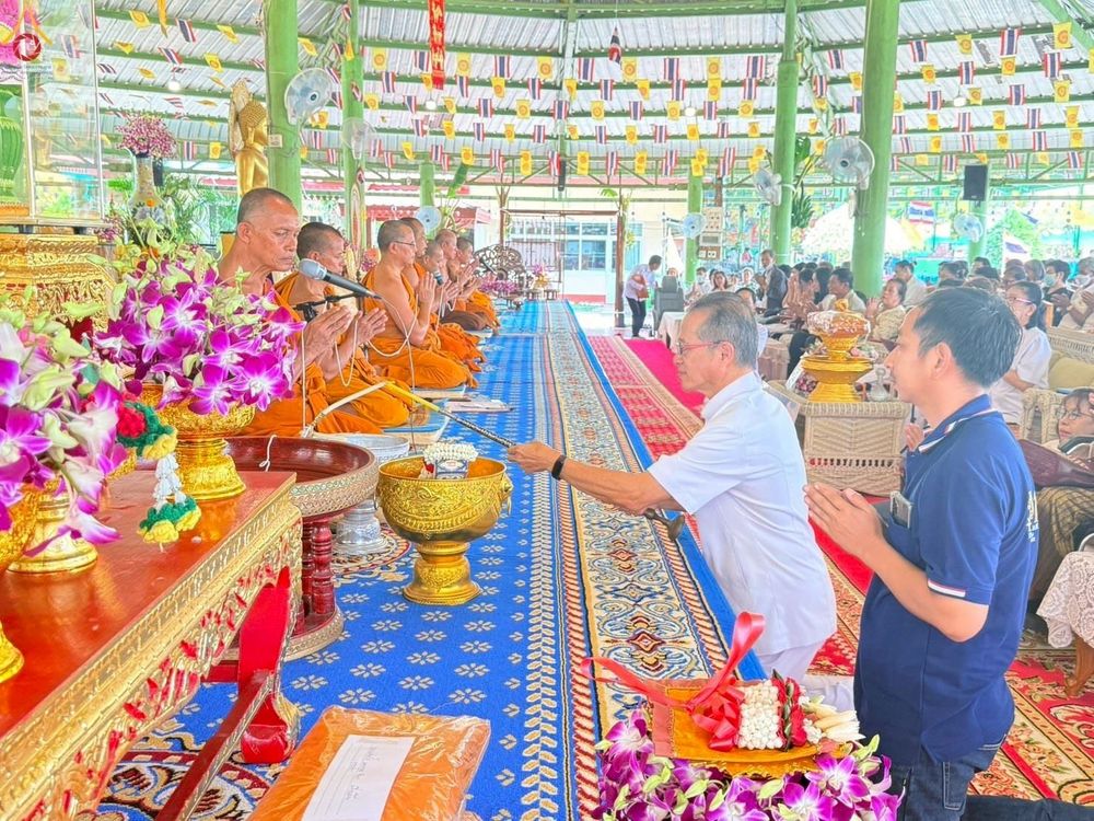 ภาพ No.267508:วันที่ 26 ตุลาคม พ.ศ. 2568 พิธีทอดกฐินสามัคคีทั่วไทย ณ วัดใหม่สันติสุข อ.เมือง จ.นครปฐม โดยคณะศิษยานุศิษย์ บูชาธรรม 81 ปี หลวงพ่อธัมมชโย