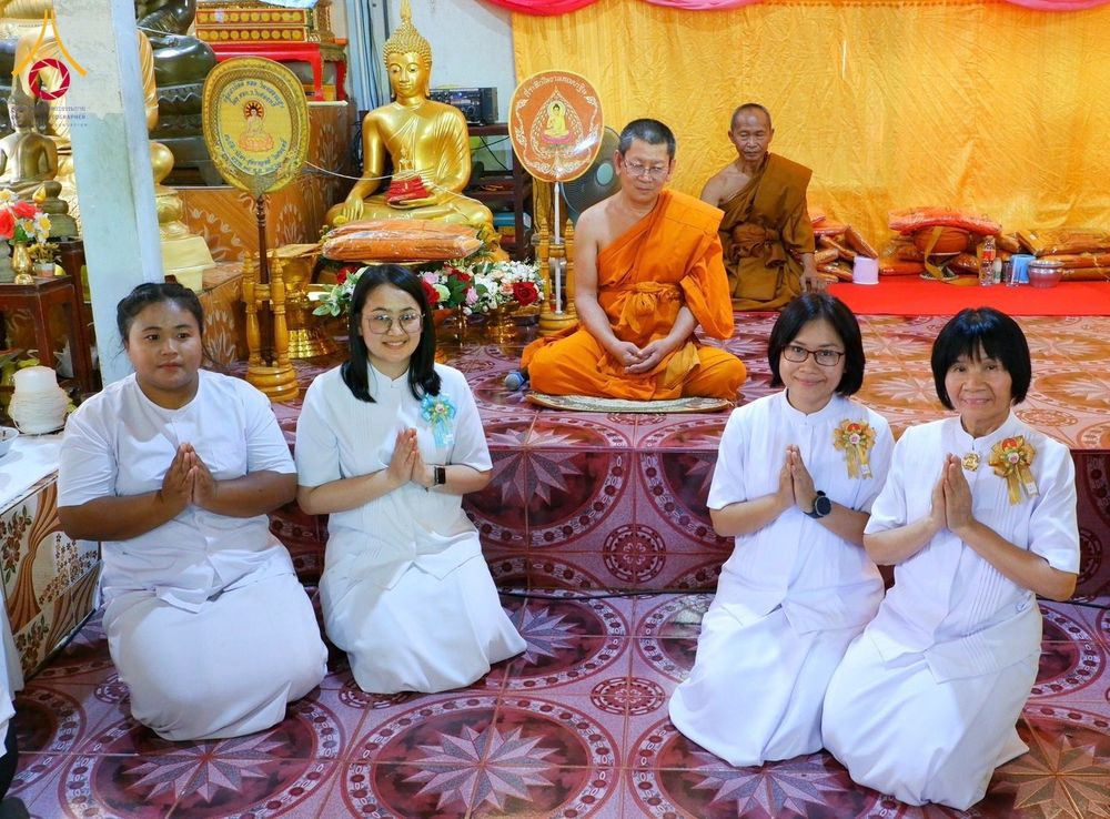 ภาพ No.182606:พิธีทอดกฐิน ณ วัดคลองแสง จ.ปราจีนบุรี ในโครงการทอดกฐินสามัคคีทั่วไทย 30,000 วัด บูชาธรรม 80 ปี หลวงพ่อธัมมชโย โดยคณะศิษยานุศิษย์วัดพระธรรมกาย วันที่ 10 พฤศจิกายน พ.ศ. 2567