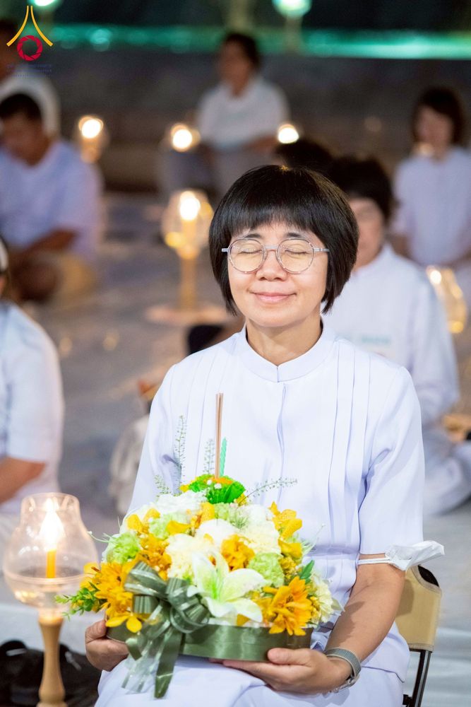 ภาพ No.266260:วันพุธที่ 5 พฤศจิกายน พ.ศ. 2568 (วันพระ ขึ้น 15 ค่ำ เดือน 12) พิธีลอยกระทงธรรม  ณ สระมหาเศรษฐีทะเลบุญ มหาวิหารพระมงคลเทพมุนี วัดพระธรรมกาย จ.ปทุมธานี