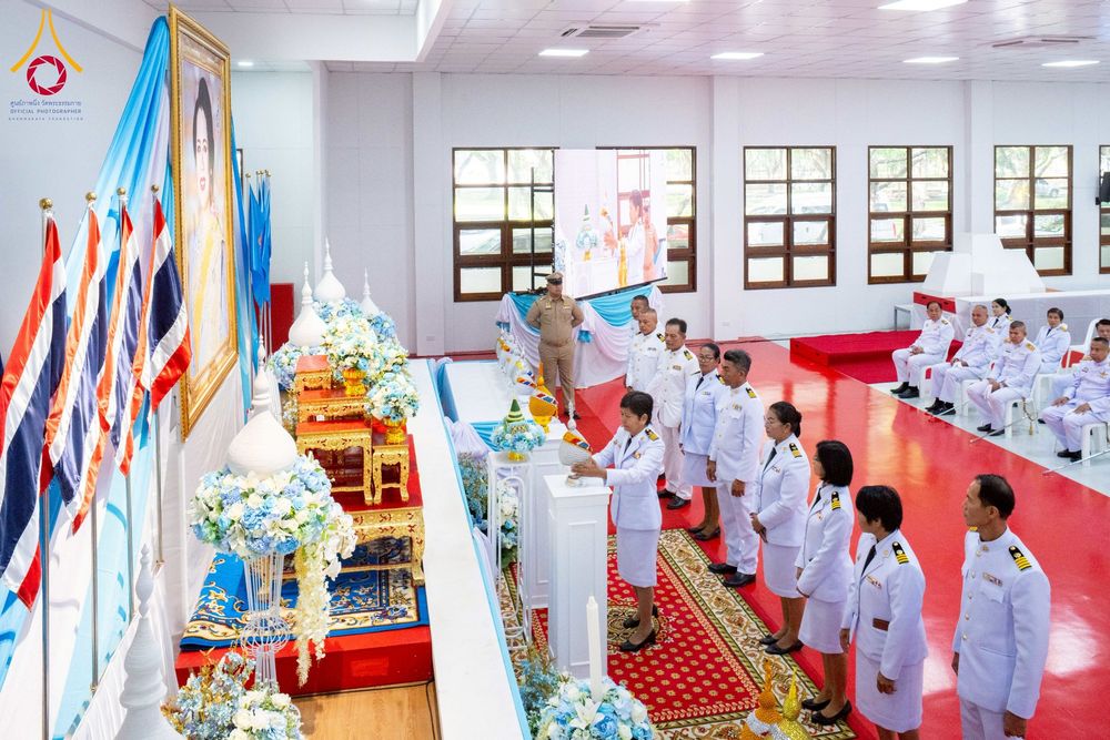 ภาพ No.237691:พิธีถวายเครื่องราชสักการะและวางพานพุ่ม และพิธีจุดเทียนถวายพระพรชัยมงคล เนื่องในโอกาสวันเฉลิมพระชนมพรรษา สมเด็จพระนางเจ้าสิริกิติ์ พระบรมราชินีนาถ พระบรมราชชนนีพันปีหลวง วันอังคารที่ 12 สิงหาคม พ.ศ. 2568  ณ อาคารปลูกศรัทธา 2 วัดพระธรรมกาย