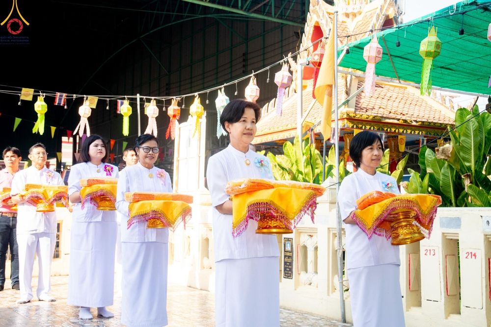 ภาพ No.199221:พิธีทอดผ้าป่าทำนุบำรุงศาสนสถาน ณ วัดลำพญา ตำบลลำพญา อำเภอบางเลน จังหวัดนครปฐม ในโครงการธรรมยาตรา กตัญญูบูชา มหาปูชนียาจารย์ พระมงคลเทพมุนี(สด จนฺทสโร) พระผู้ปราบมาร อนุสรณ์สถาน 7 แห่ง ปีที่ 13 วันที่ 21 มกราคม พ.ศ. 2568