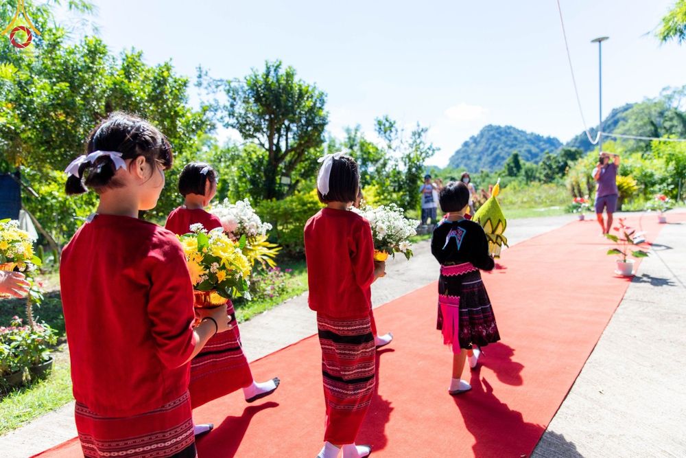 ภาพ No.95169:พิธีทอดกฐินสามัคคี ศูนย์อบรมเยาวชนและปฏิบัติธรรมจังหวัดน่าน วันที่ 15 พฤศจิกายน พ.ศ. 2566