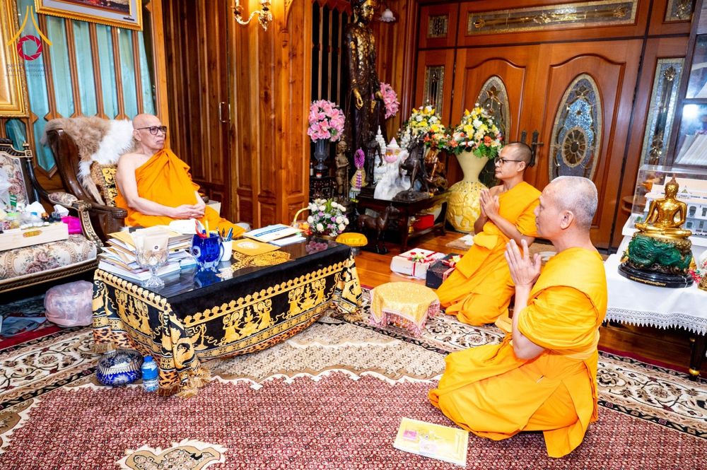 ภาพ No.159304:วันศุกร์ที่ 25 กันยายน พ.ศ. 2567 วัดพระธรรมกาย มูลนิธิธรรมกาย และคณะศิษยานุศิษย์ฯ ร่วมสมทบกัปปิยภัณฑ์ จำนวน 200,000 บาท สนับสนุนสำนักงานเจ้าคณะใหญ่หนตะวันออก ฝ่ายสาธารณสงเคราะห์ของมหาเถรสมาคม เพื่อช่วยเหลือผู้ประสบอุทกภัย
