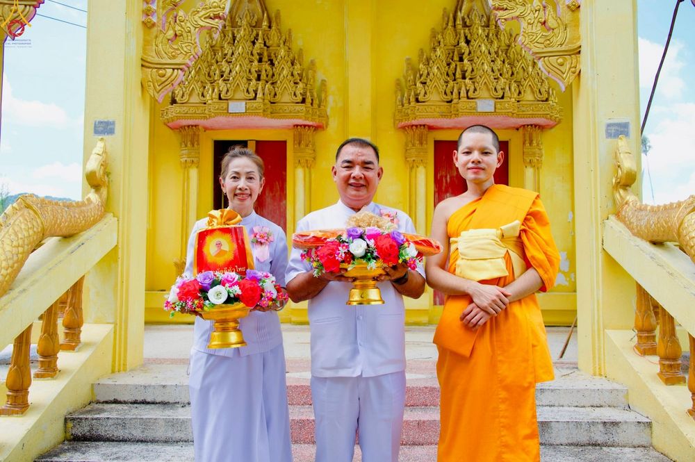 ภาพ No.258473:วันที่ 18 ตุลาคม พ.ศ. 2568 พิธีทอดกฐินสามัคคีทั่วไทย 30,000 วัด โดยคณะศิษยานุศิษย์ บูชาธรรม 81 ปี หลวงพ่อธัมมชโย ณ วัดนิคมซอย25 จังหวัดสระบุรี