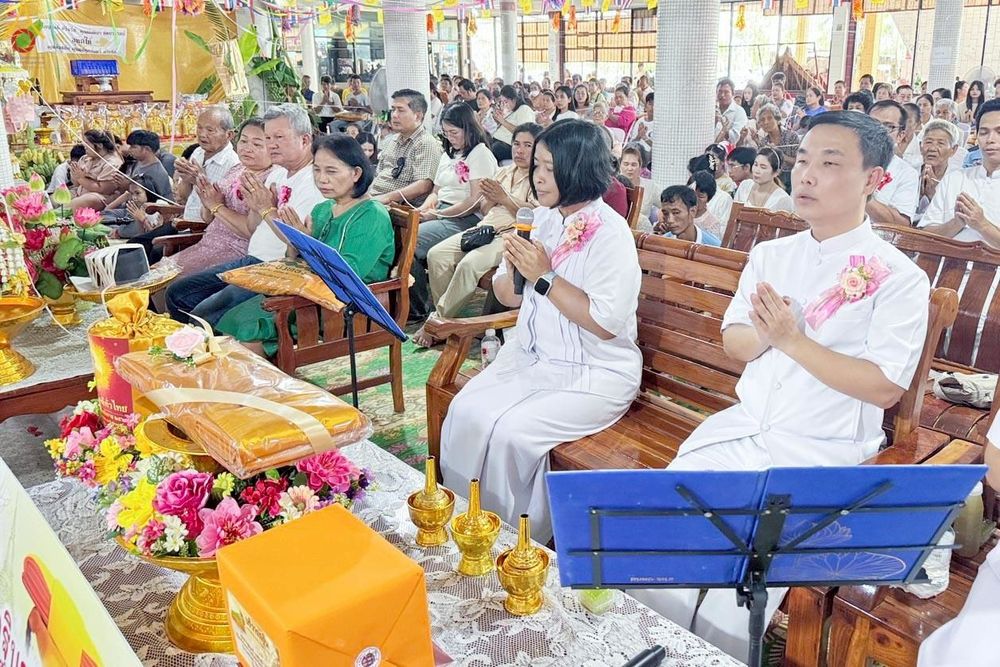 ภาพ No.260515:วันที่ 19 ตุลาคม พ.ศ. 2568 พิธีทอดกฐินสามัคคีทั่วไทย 30,000 วัด โดยคณะศิษยานุศิษย์ บูชาธรรม 81 ปี หลวงพ่อธัมมชโย ณ วัดสันติวัฒนาราม จ.นครนายก