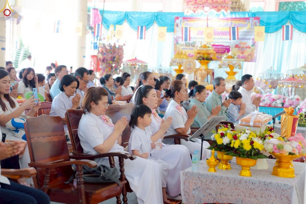 ภาพ No.268818:วันที่ 25 ตุลาคม พ.ศ. 2568 พิธีทอดกฐินสามัคคีทั่วไทย ณ วัดโคกแจง อ.มโนรมย์ จ.ชัยนาท โดยคณะศิษยานุศิษย์ บูชาธรรม 81 ปี หลวงพ่อธัมมชโย