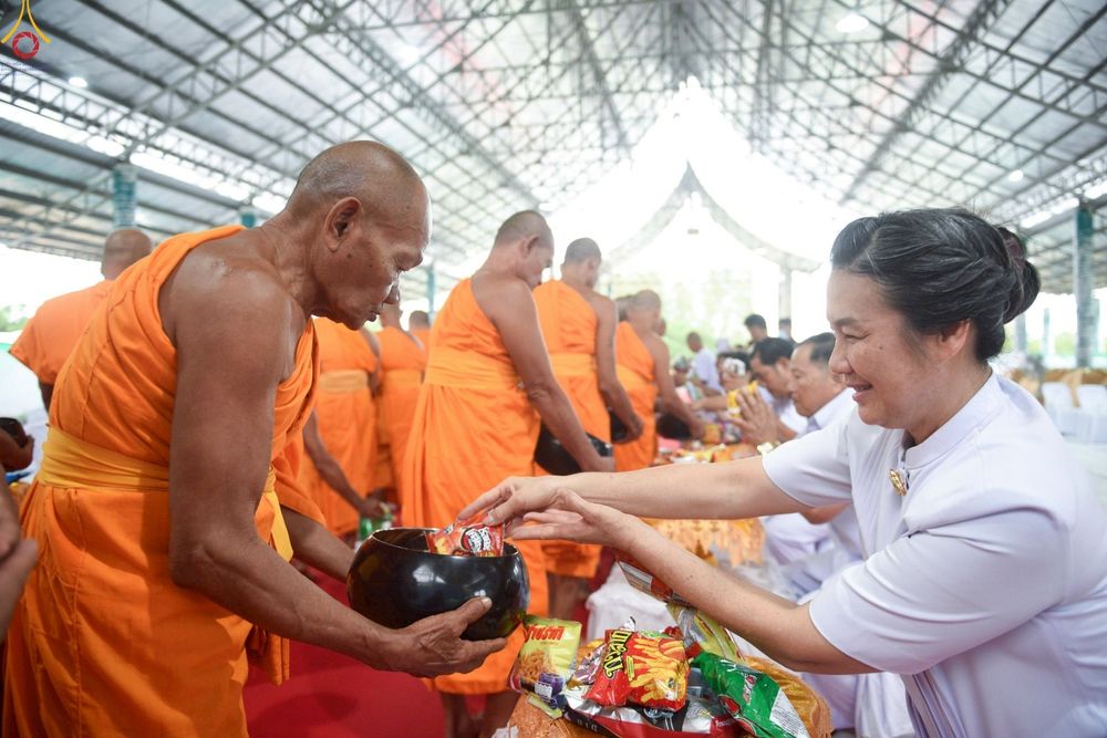 ภาพ No.248940:วันที่ 26-28 กันยายน พ.ศ. 2568 โครงการอบรมอุบาสกแก้ว อุบาสิกาแก้ว รุ่นที่ 3 ตัวแทนทอดกฐินสามัคคีทั่วไทย 30,000 วัด  ณ ศูนย์ปฏิบัติธรรมวิหารแดง อ.วิหารแดง จ.สระบุรี