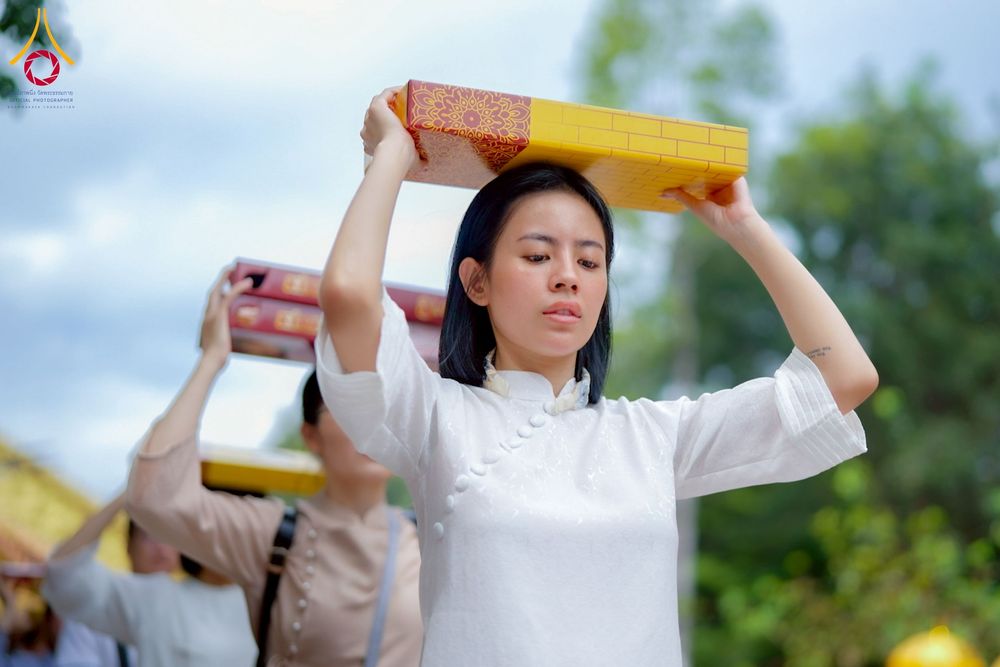 ภาพ No.274073:วันที่ 23 พฤศจิกายน พ.ศ. 2568 ประธานมูลนิธิธรรมกาย ถวายปัจจัยสมทบกฐินแด่ วัดเทียนเวียนเฟื้อกเซิน ศูนย์วิปัสสนาที่มีชื่อเสียง มากกว่า 50 ปีในเวียดนาม