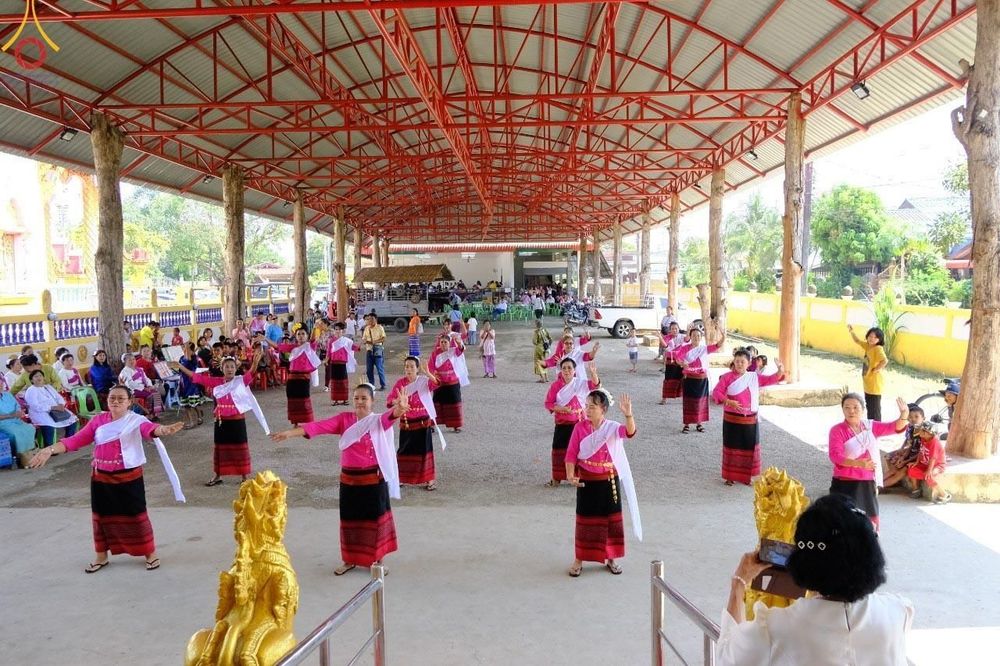 ภาพ No.170204:พิธีทอดกฐิน ณ วัดห้วยแก้ว จ.ตาก ในโครงการกฐินสามัคคีทั่วไทย 30,000 วัด บูชาธรรม 80 ปี หลวงพ่อธัมมชโย โดยคณะศิษยานุศิษย์วัดพระธรรมกาย วันที่ 25 ตุลาคม พ.ศ. 2567