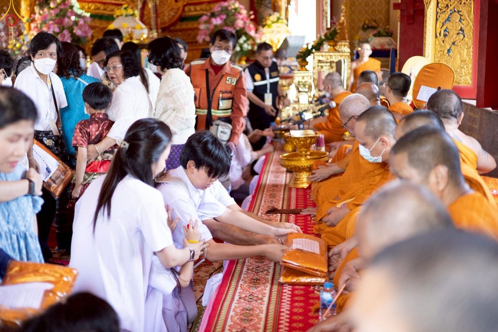 ภาพ No.259140:วันที่ 19 ตุลาคม พ.ศ. 2568 พิธีทอดกฐินสามัคคีทั่วไทย 30,000 วัด โดยคณะศิษยานุศิษย์ บูชาธรรม 81 ปี หลวงพ่อธัมมชโย ณ วัดภาณุรังษี แขวงบางพลัด  เขตบางพลัด กรุงเทพมหานคร