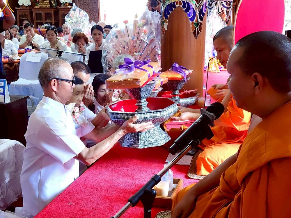 ภาพ No.269762:วันที่ 19 ตุลาคม พ.ศ. 2568 พิธีทอดกฐินสามัคคีทั่วไทย ณ วัดศรีบุญเรือง อ.สบตุ๋ย จ.ลำปาง โดยคณะศิษยานุศิษย์ บูชาธรรม 81 ปี หลวงพ่อธัมมชโย