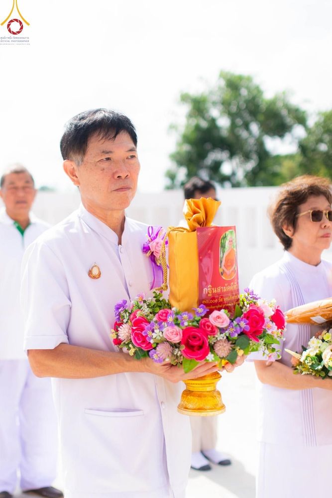ภาพ No.164530:พิธีทอดกฐิน ณ วัดเทพมงคล อ.บางซ้าย จ.พระนครศรีอยุธยา ในโครงการกฐินสามัคคีทั่วไทย 30,000 วัด บูชาธรรม 80 ปี หลวงพ่อธัมมชโย โดยคณะศิษยานุศิษย์วัดพระธรรมกาย วันที่ 20 ตุลาคม พ.ศ. 2567