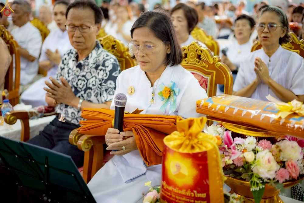 ภาพ No.267321:วันที่ 26 ตุลาคม พ.ศ. 2568 พิธีทอดกฐินสามัคคีทั่วไทย ณ วัดพรหมรังษี แขวงแสมดำ เขตบางขุนเทียน กรุงเทพฯ โดยคณะศิษยานุศิษย์ บูชาธรรม 81 ปี หลวงพ่อธัมมชโย