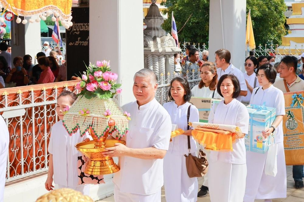 ภาพ No.169706:พิธีทอดกฐิน ณ วัดบางขุนนนท์ เขตบางกอกน้อย จ.กรุงเทพมหานคร ในโครงการกฐินสามัคคีทั่วไทย 30,000 วัด บูชาธรรม 80 ปี หลวงพ่อธัมมชโย โดยคณะศิษยานุศิษย์วัดพระธรรมกาย วันที่ 26 ตุลาคม พ.ศ. 2567