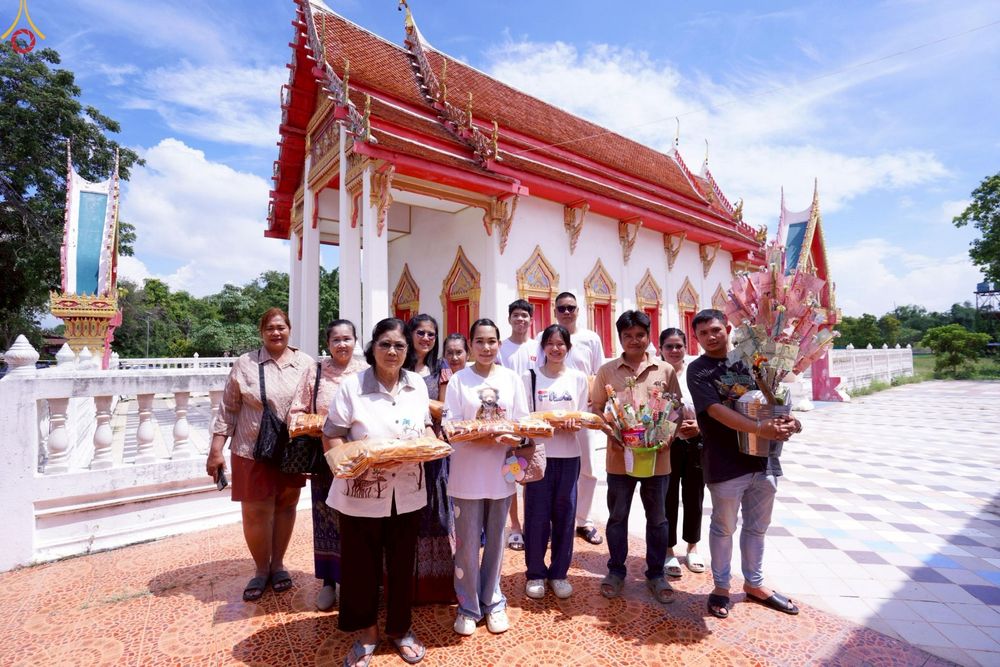 ภาพ No.253154:วันที่ 12 ตุลาคม พ.ศ. 2568 พิธีทอดกฐินสามัคคีทั่วไทย 30,000 วัด โดยคณะศิษยานุศิษย์ บูชาธรรม 81 ปี หลวงพ่อธัมมชโย ณ วัดโพธิ์  ต.โรงช้าง อ.มหาราช  จ.พระนครศรีอยุธยา