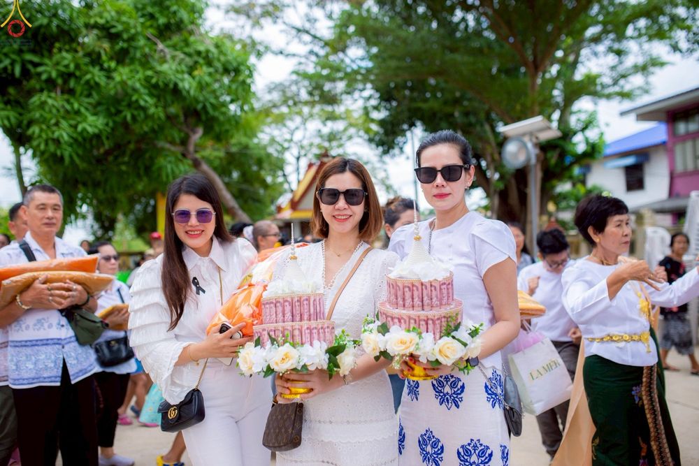 ภาพ No.271756:วันที่ 1 พฤศจิกายน พ.ศ. 2568 พิธีทอดกฐินสามัคคีทั่วไทย ณ วัดลาดทราย อ.วังน้อย จ.พระนครศรีอยุธยา โดยคณะศิษยานุศิษย์ บูชาธรรม 81 ปี หลวงพ่อธัมมชโย