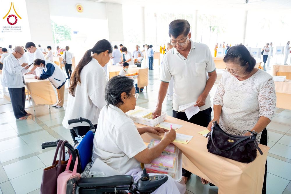 ภาพ No.265873:วันพุธที่ 5 พฤศจิกายน พ.ศ. 2568 (วันพระ ขึ้น 15 ค่ำ เดือน 12) พิธีบุพเปตพลี ครั้งที่ 172 ร่วมอุทิศบุญแด่หมู่ญาติที่ล่วงลับไปแล้ว และสืบทอดอายุพระพุทธศาสนา ณ หอฉันคุณยายอาจารย์ฯ วัดพระธรรมกาย