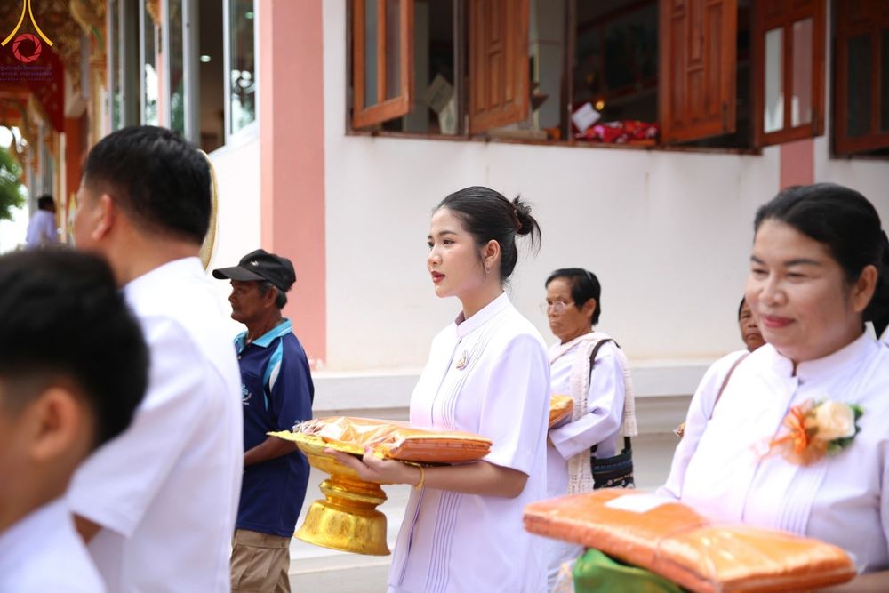 ภาพ No.179100:พิธีทอดกฐิน ณ วัดหนองไห จ.ชัยภูมิ ในโครงการกฐินสามัคคีทั่วไทย 30,000 วัด บูชาธรรม 80 ปี หลวงพ่อธัมมชโย โดยคณะศิษยานุศิษย์วัดพระธรรมกาย วันที่ 27 ตุลาคม พ.ศ. 2567