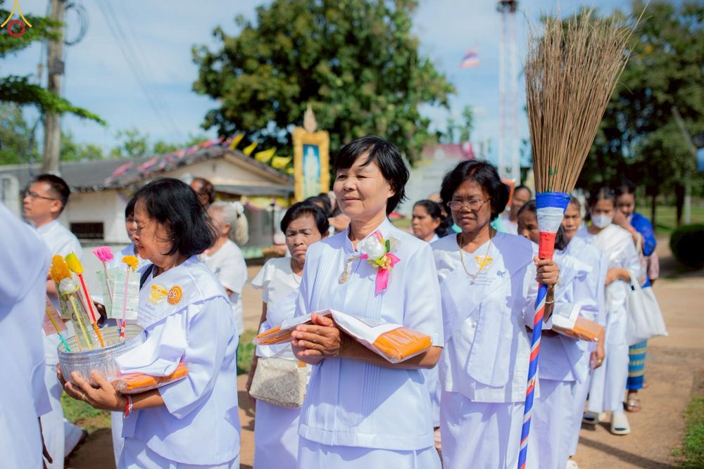 ภาพ No.262165:วันที่ 23 ตุลาคม พ.ศ. 2568 พิธีทอดกฐินสามัคคีทั่วไทย 30,000 วัด โดยคณะศิษยานุศิษย์ บูชาธรรม 81 ปี หลวงพ่อธัมมชโย ณ วัดซับตระคร้อ อ.หนองบุญมาก จ.นครราชสีมา