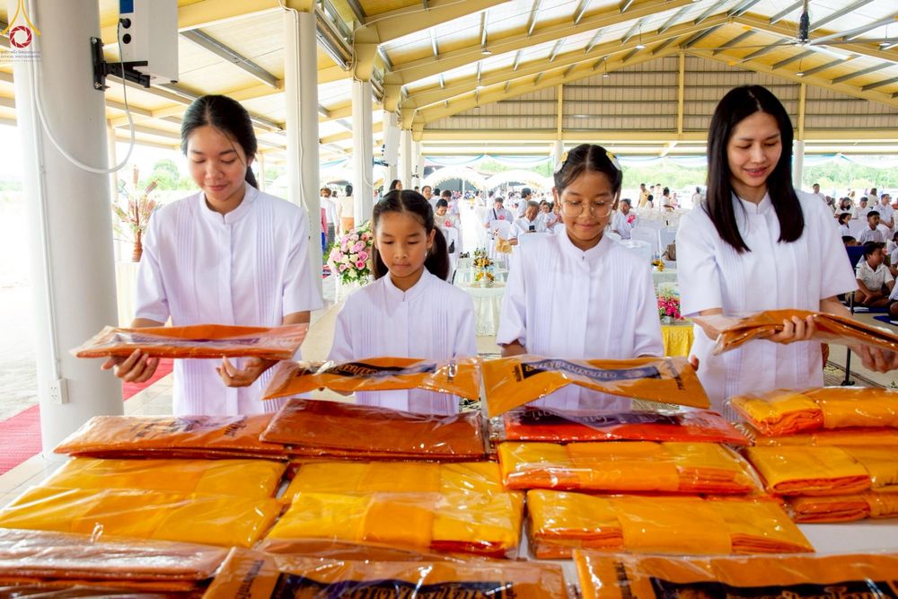 ภาพ No.268426:วันที่ 23 ตุลาคม พ.ศ. 2568 พิธีทอดกฐินสามัคคีทั่วไทย ณ ศูนย์อบรมเยาวชนปัตตานี โดยคณะศิษยานุศิษย์ บูชาธรรม 81 ปี หลวงพ่อธัมมชโย