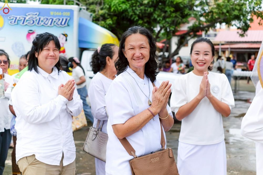 ภาพ No.255896:วันที่ 15 ตุลาคม พ.ศ. 2568 พิธีทอดกฐินสามัคคีทั่วไทย 30,000 วัด โดยคณะศิษยานุศิษย์ บูชาธรรม 81 ปี หลวงพ่อธัมมชโย ณ วัดราษฎร์สามัคคี ต.วังหมัน อ.วัดสิงห์ จ.ชัยนาท