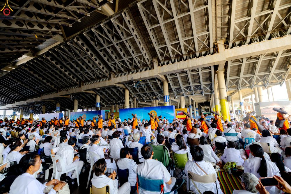ภาพ No.305974:วันที่ 25 มกราคม พ.ศ. 2569 พิธีต้อนรับพระธรรมยาตรา วัดพระธรรมกาย(ภาพชุดที่ 4) ในโครงการธรรมยาตรา กตัญญูบูชา มหาปูชนียาจารย์ พระมงคลเทพมุนี(สด จนฺทสโร) พระผู้ปราบมาร อนุสรณ์สถาน 7 แห่ง ปีที่ 14