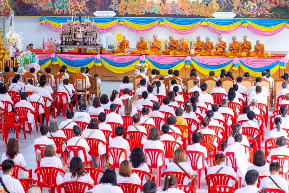 ภาพ No.286092:วันที่ 11 ตุลาคม พ.ศ. 2568 พิธีทอดกฐินสามัคคีทั่วไทย 30,000 วัด โดยคณะศิษยานุศิษย์ บูชาธรรม 81 ปี หลวงพ่อธัมมชโย ณ วัดโบสถ์บน ต.บางคูเวียง อ.บางกรวย จ.นนทบุรี