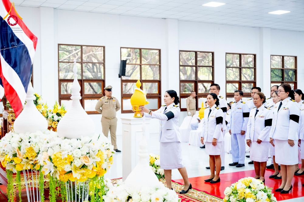 ภาพ No.276049:วันที่ 5 ธันวาคม พ.ศ. 2568 พสกนิกรอำเภอคลองหลวง พร้อมใจบำเพ็ญกุศลอุทิศถวาย “ในหลวงรัชกาลที่ 9” น้อมรำลึกในพระมหากรุณาธิคุณ เนื่องในวันคล้ายวันพระบรมราชสมภพ วันชาติ และวันพ่อแห่งชาติ ณ อาคารปลูกศรัทธา 2 วัดพระธรรมกาย อำเภอคลองหลวง จังหวัดปทุมธานี